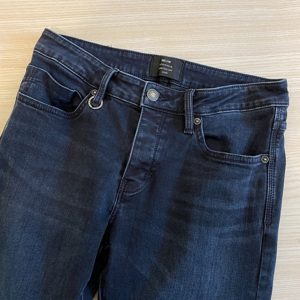 Neuw Iggy Skinny Mens Jeans Dark‎ Wash Blue Denim Size 30x32 Button Fly